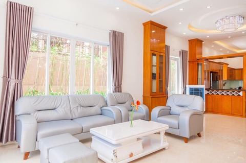 96240333_1669130199907363_1460718343009861632_n