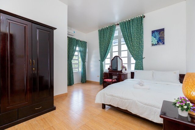 z3298770544549_2f3deae6fa1a49ca8520f3d99c2a9d48