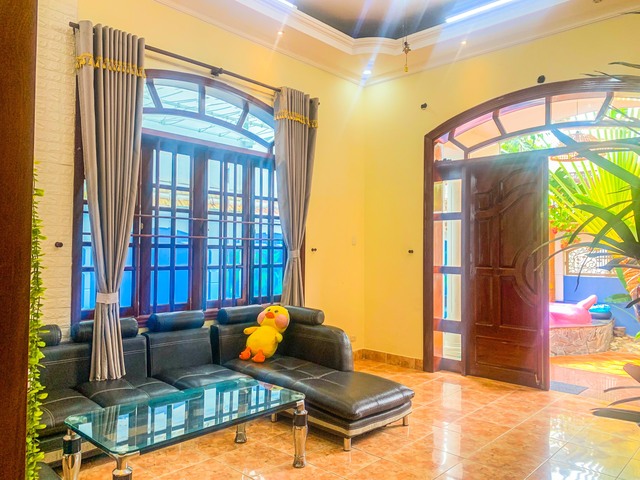 z3405750723531_189109ea89f1eda6734c84e9f1f6d21f