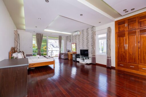 IMG_8725-scaled-2048x1365