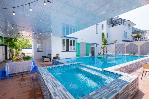 e3e4c07ba3940eca578580