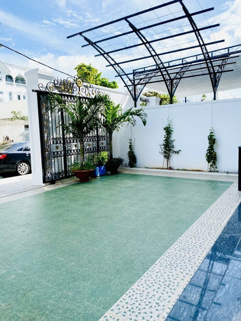 def35bb230f781a9d8e617