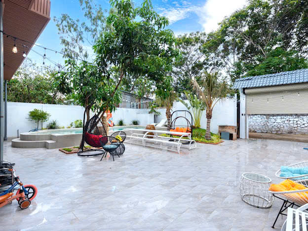 f7e3606bc3844bda12958